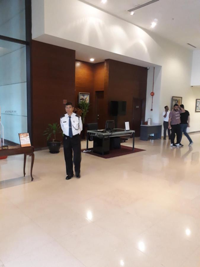 Raymond Suites At Berjaya Times Square Kuala Lumpur Eksteriør bilde